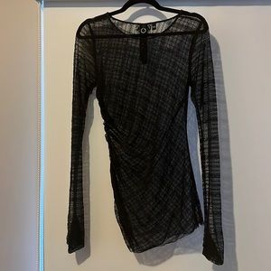 Poleci sheet lace blouse with over the hand detail